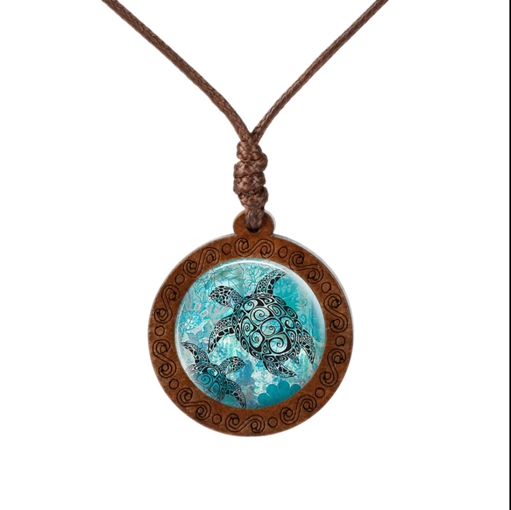 Turtle pendant necklace - Picture 2 of 4